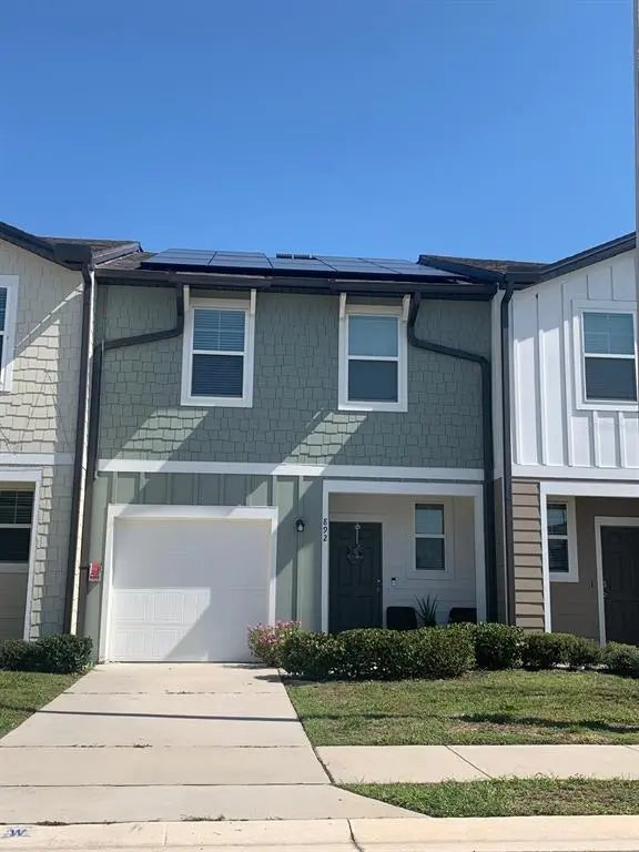 892 Grandin Street, DAVENPORT