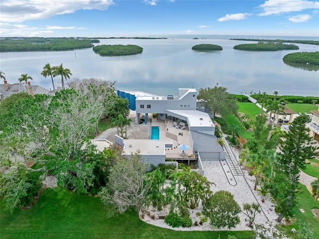1761 Oceanview Drive, ST PETERSBURG