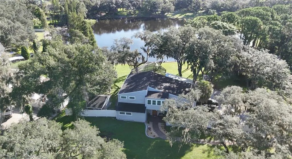 11302 Sandpine Road, RIVERVIEW