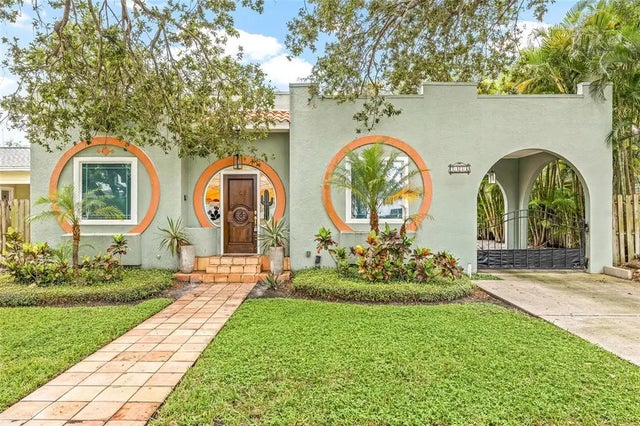 2434 W Prospect Road, TAMPA