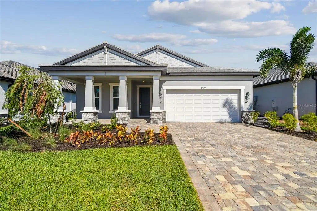 17139 Savory Mist Circle, LAKEWOOD RANCH
