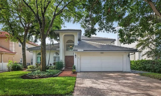 4404 W Azeele Street, TAMPA
