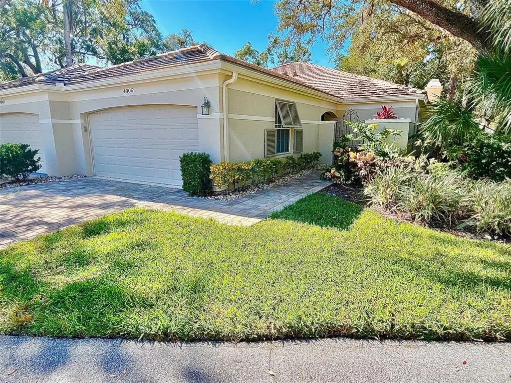 4005 Oakley Greene 19, SARASOTA