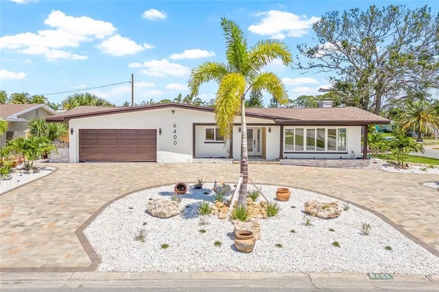 6400 Mockingbird Way S, ST PETERSBURG