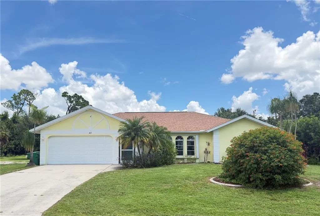 831 Columbia Street, PORT CHARLOTTE