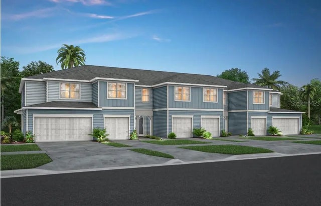 4224 Chester Springs Boulevard, DAVENPORT