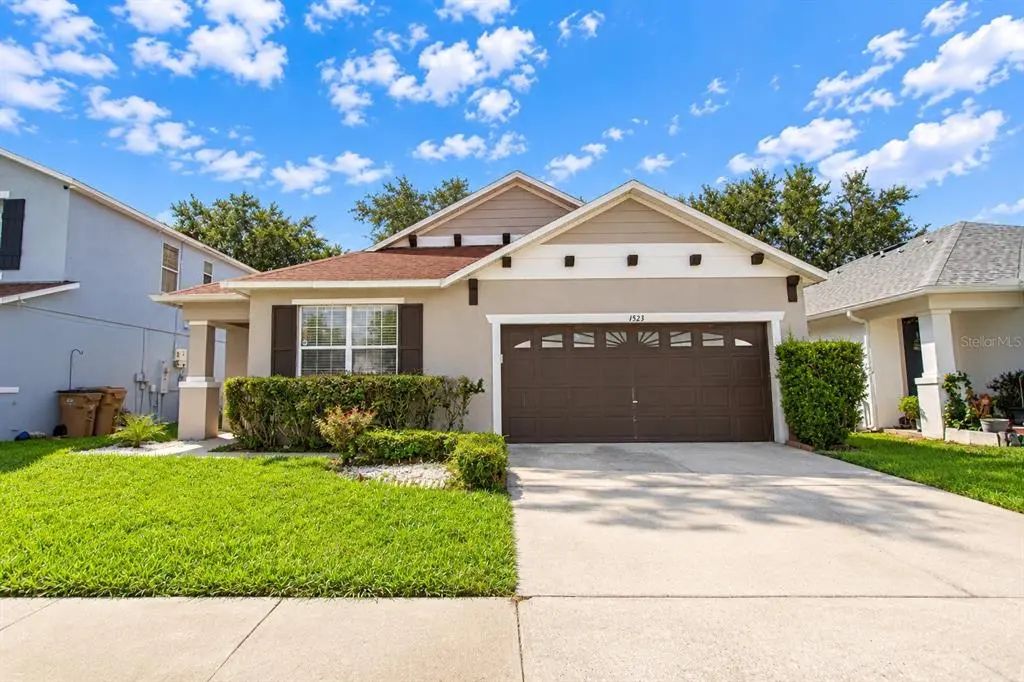 1523 Blue Horizon Drive, CLERMONT