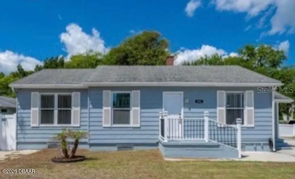 243 N Peninsula Drive, DAYTONA BEACH