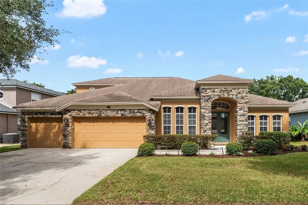 2712 Aloma Oaks Drive, OVIEDO