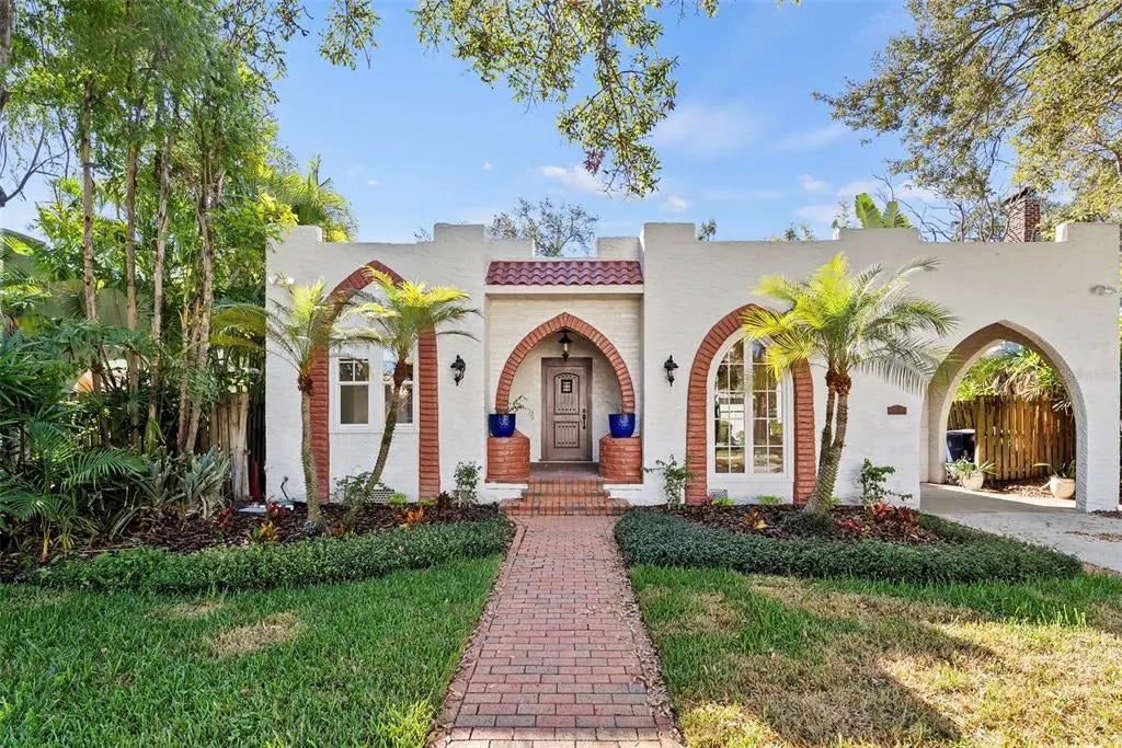 2436 W Prospect Road, TAMPA