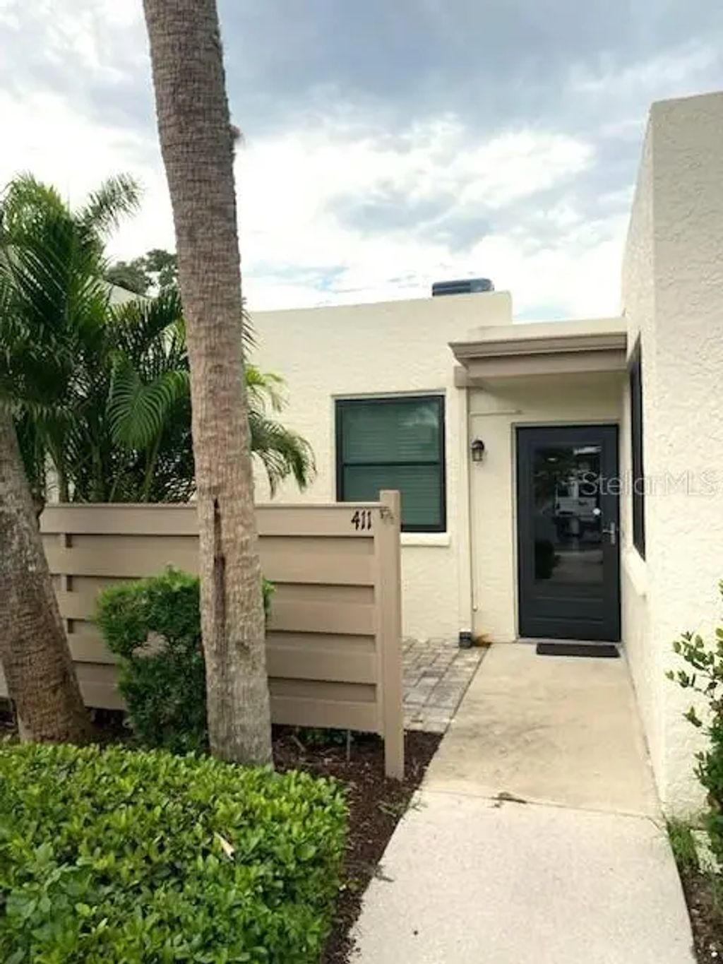 411 Palm Tree Drive 411, BRADENTON