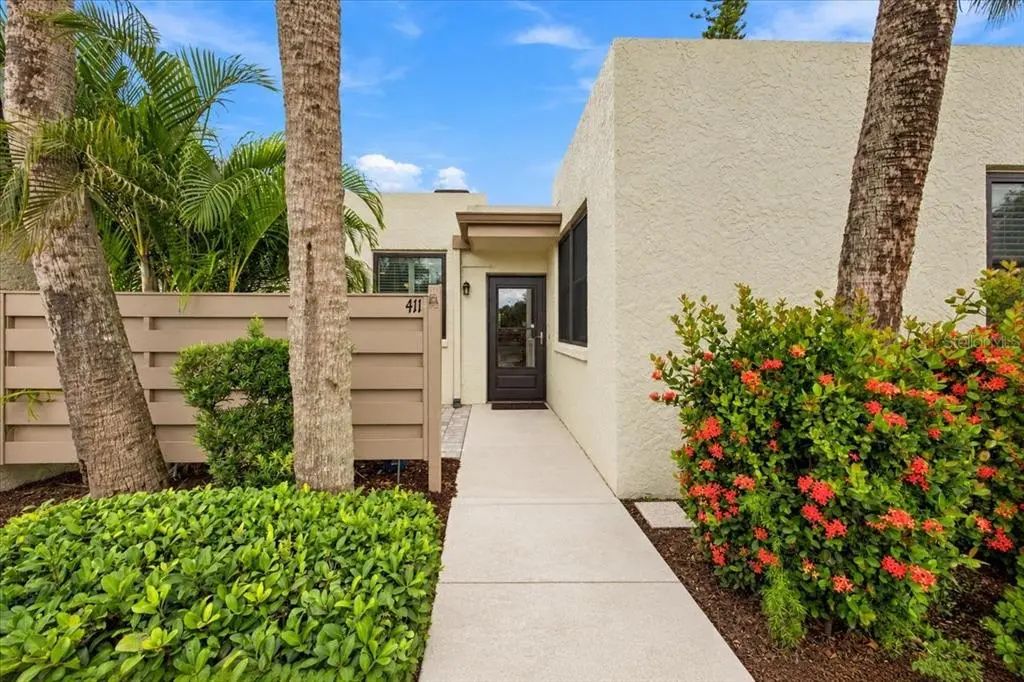 411 Palm Tree Drive 411, BRADENTON