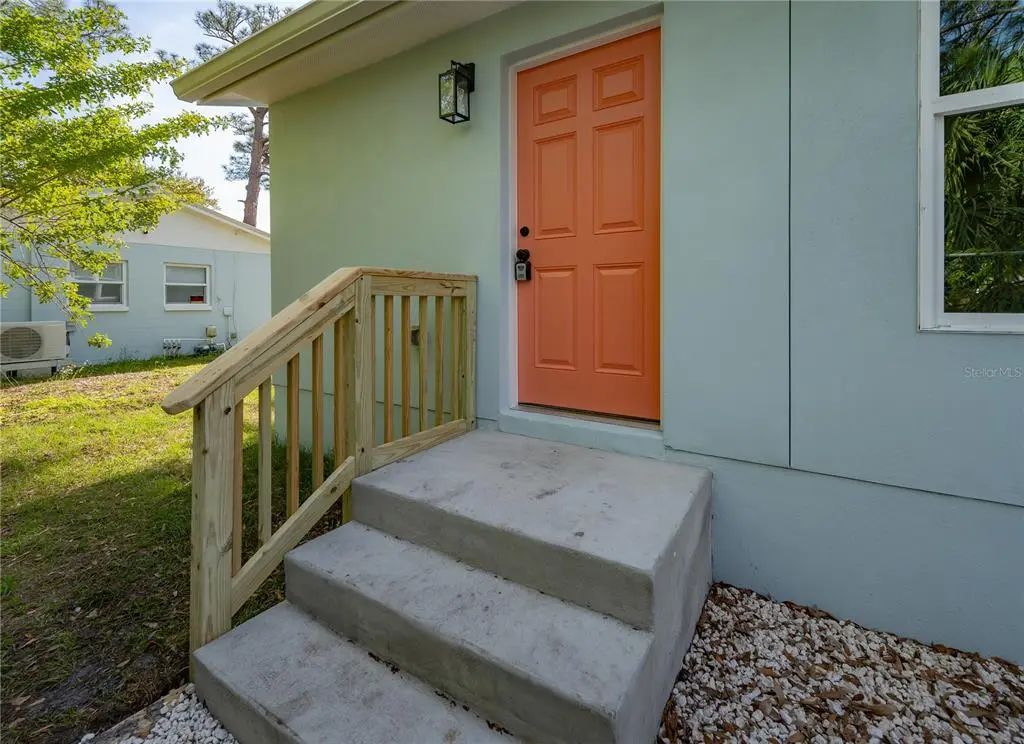 767 1/2 19th Avenue S, ST. PETERSBURG