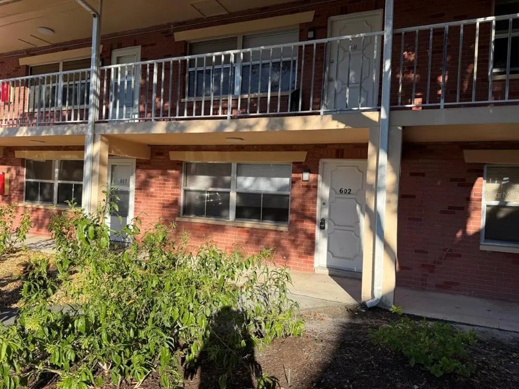 3301 58th Avenue S 602, ST PETERSBURG