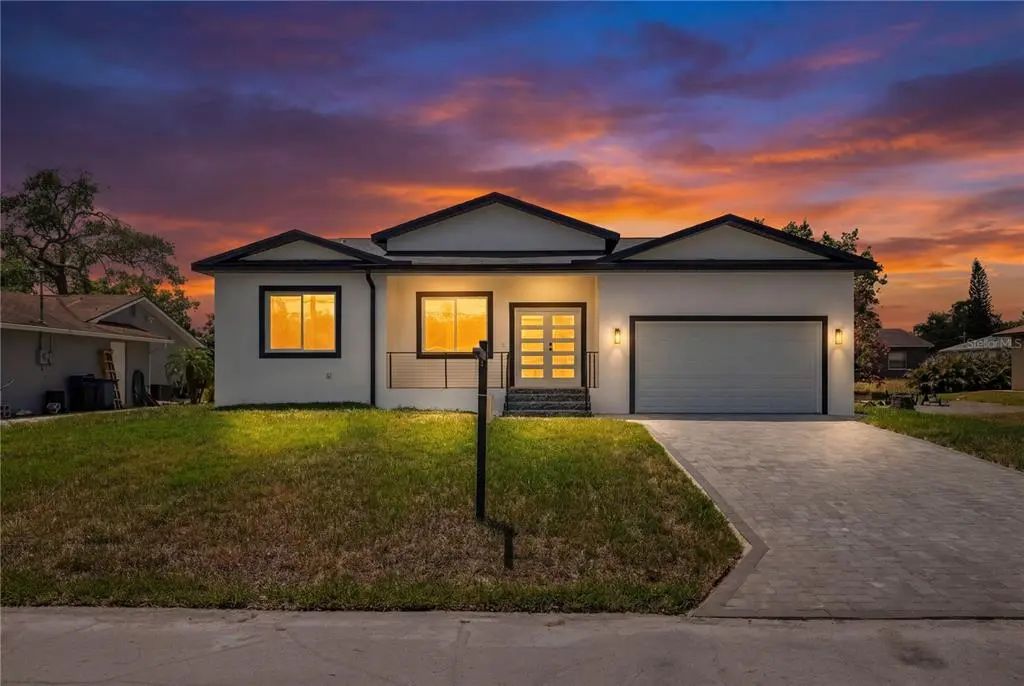 8526 Indies Drive, HUDSON