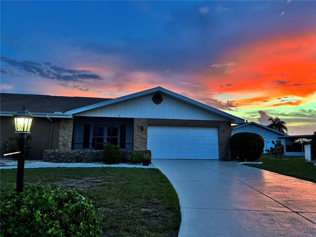 1008 Yellowbird Place, SUN CITY CENTER