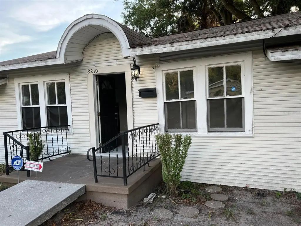 8210 N 13th Street, TAMPA