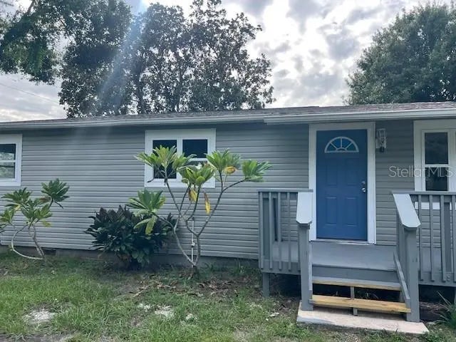 1884 Pine Street, LARGO