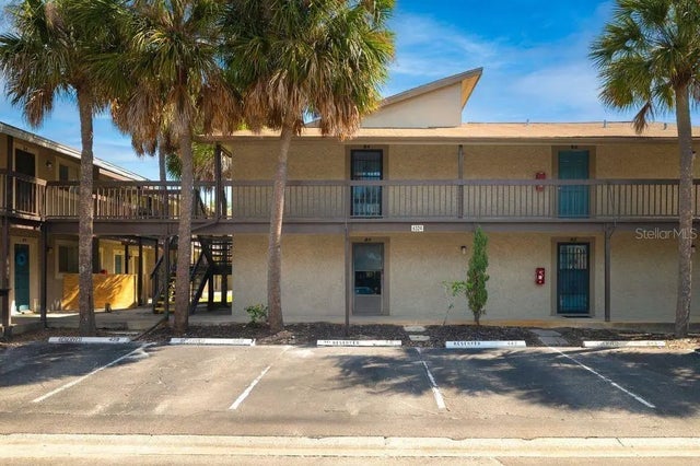6324 Newtown Circle 24b1, TAMPA