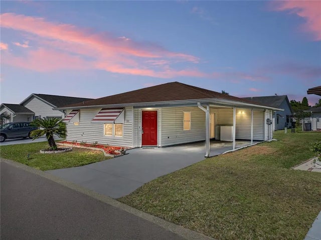 4940 Colonnades Club Boulevard, LAKELAND