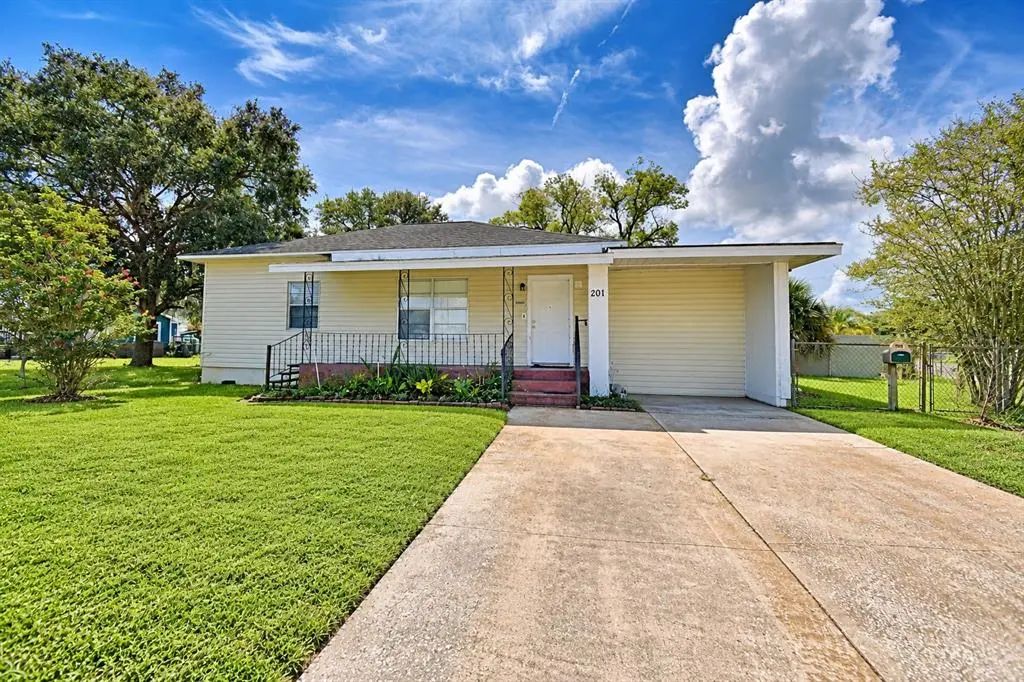 201 Lake Dale Drive, AUBURNDALE