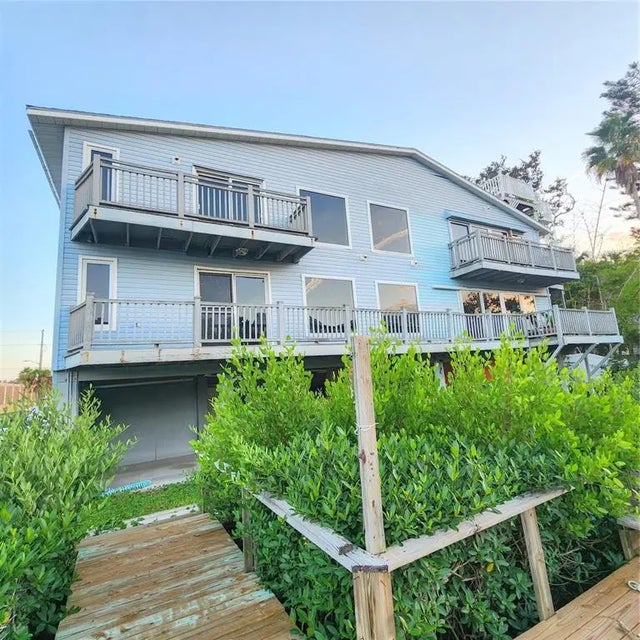 512 2nd Street 7, INDIAN ROCKS BEACH