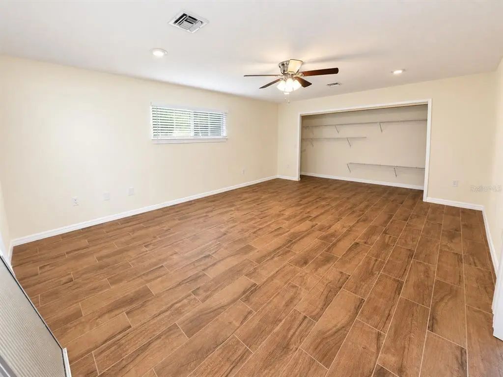 21 of 31 - 902 W Shannon Court, VENICE, FL
