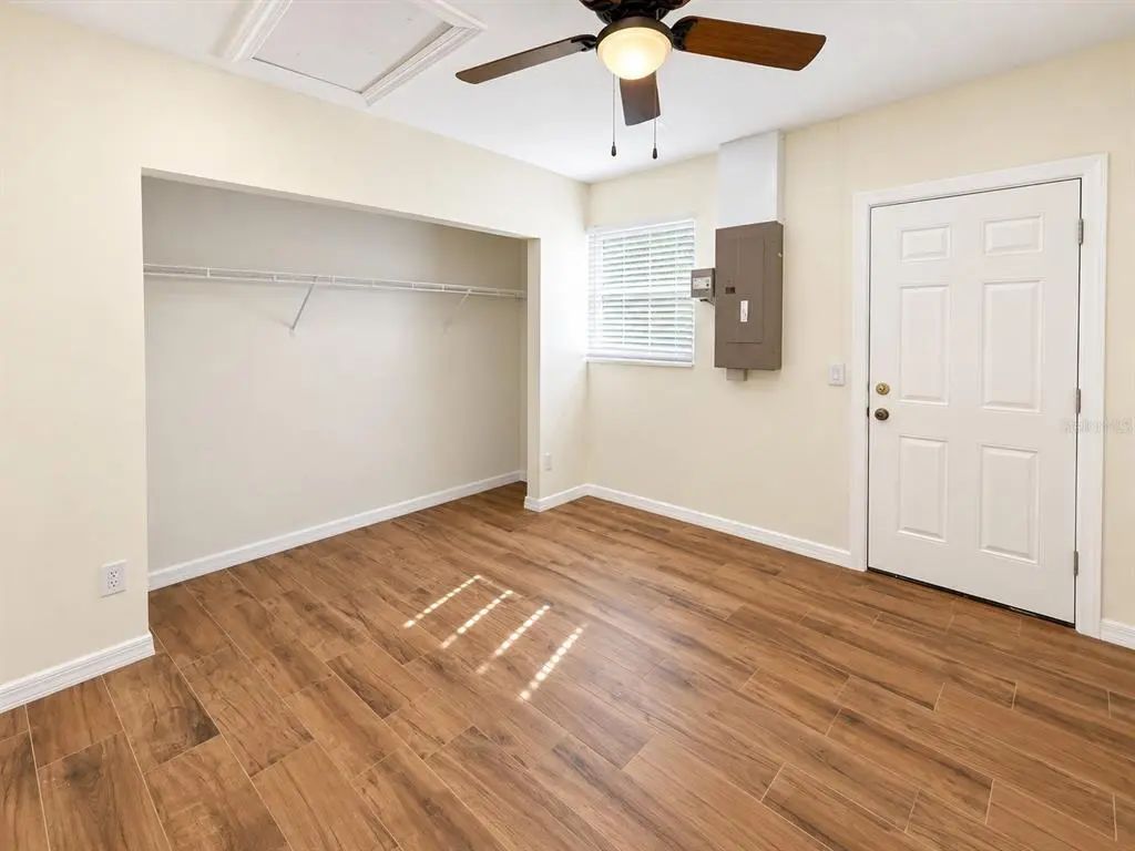 25 of 31 - 902 W Shannon Court, VENICE, FL
