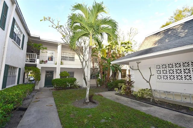 4315 Aegean Drive 110c, TAMPA