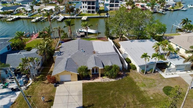 15918 Redington Drive, REDINGTON BEACH