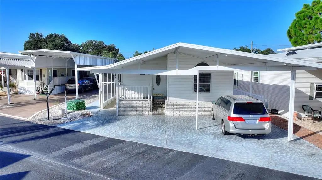 439 Par Pines Boulevard, DAVENPORT
