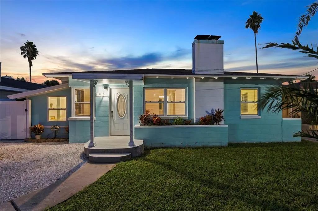 15424 2nd Street E, MADEIRA BEACH