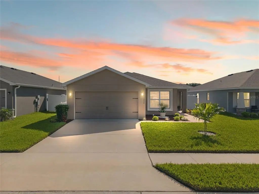 1094 Tropea Lane, AUBURNDALE
