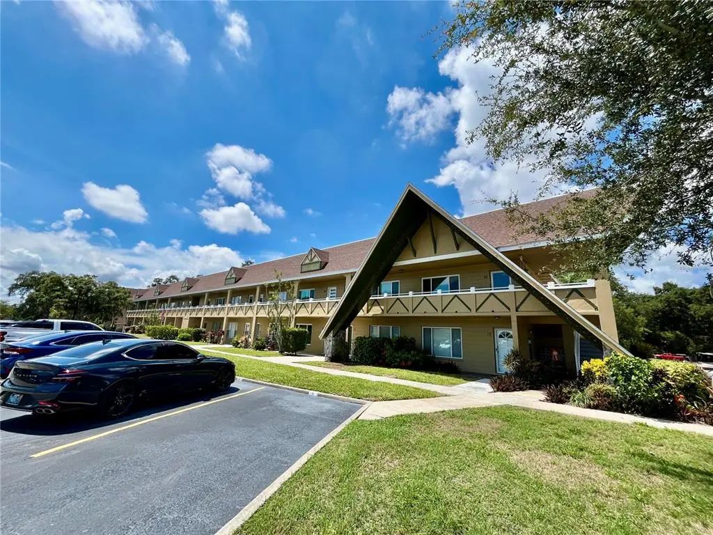 2000 World Parkway Boulevard 7, CLEARWATER