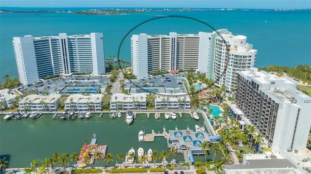 988 Blvd Of The Arts 311, SARASOTA