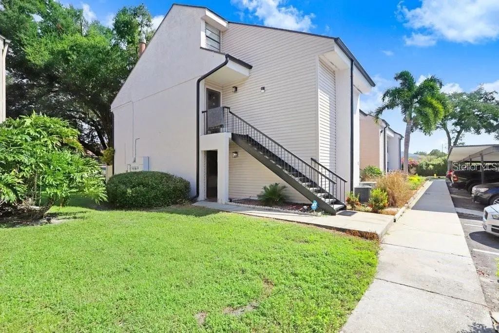 4833 Puritan Circle 101, TAMPA