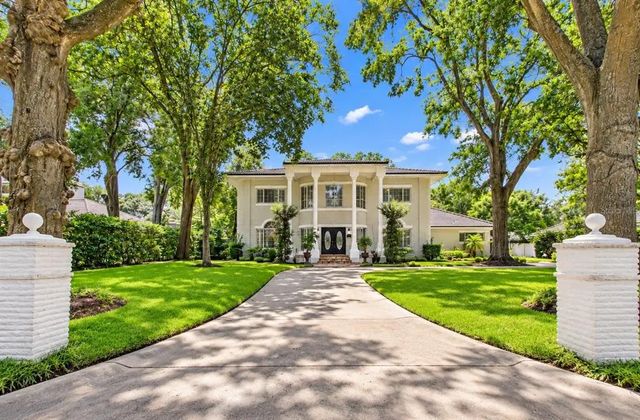 9102 S Bay Drive, ORLANDO