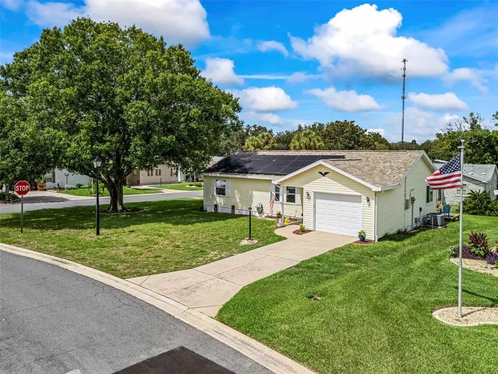 1223 Tarpon Lane, LADY LAKE