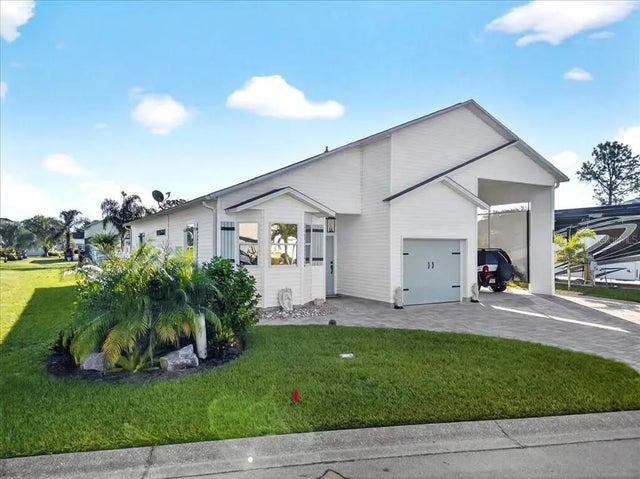 1102 Motorcoach Drive, POLK CITY