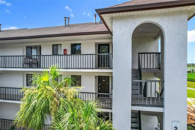 2037 San Marcos Drive Se 335, WINTER HAVEN