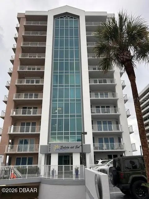 Photo of Listing #V4950579