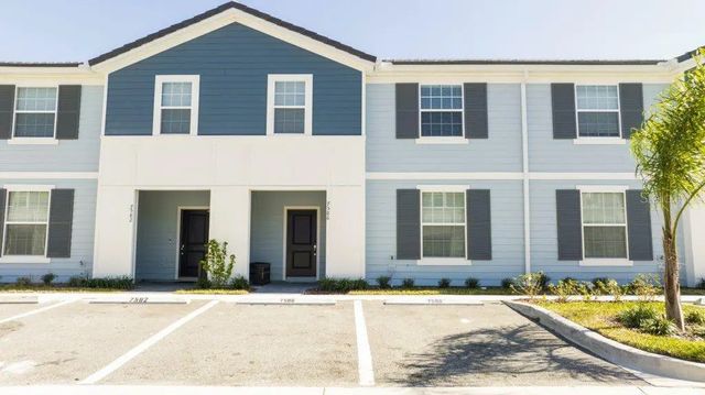 7586 Oak Spring Lane, DAVENPORT