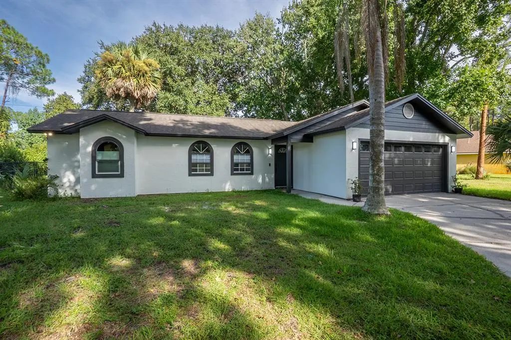 16 Warren Place, PALM COAST