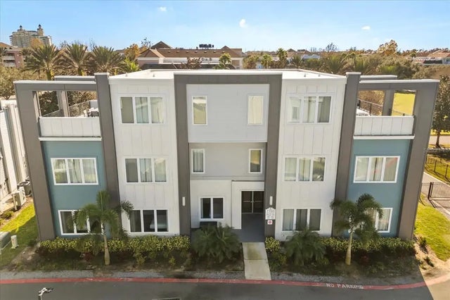 7760 Sandy Ridge Drive 102, REUNION