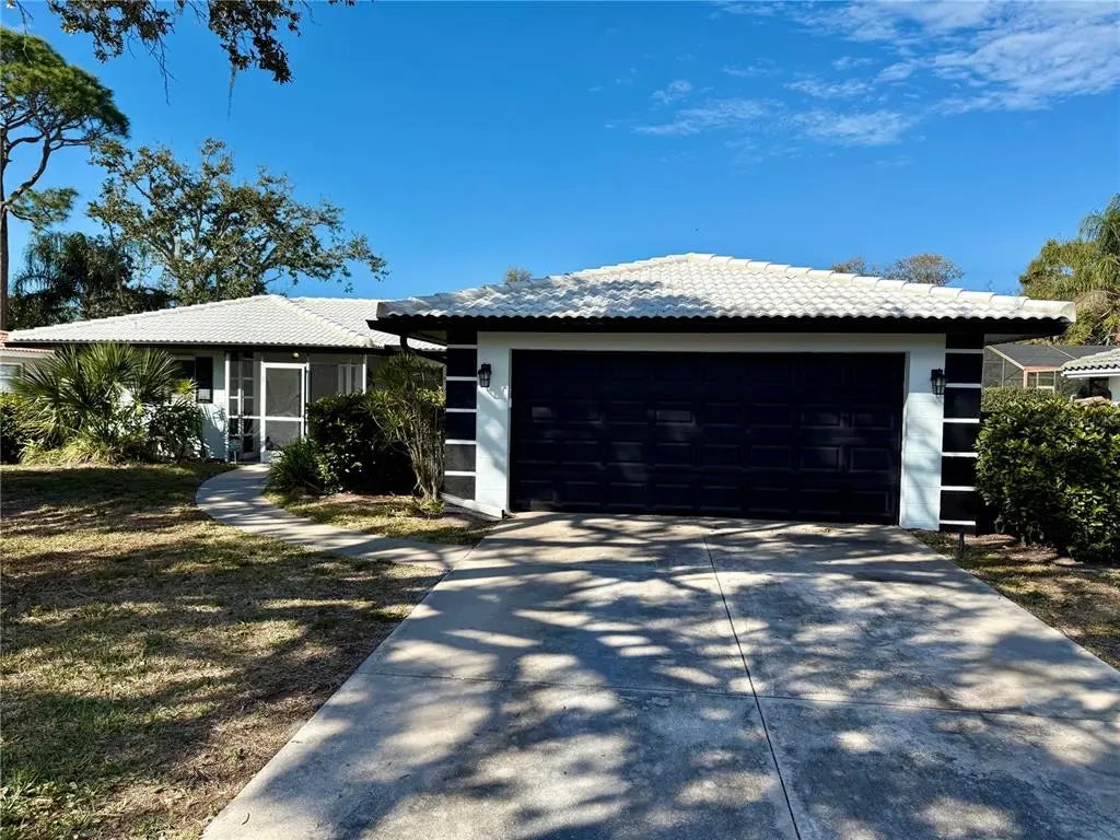 2328 Cass Street, SARASOTA