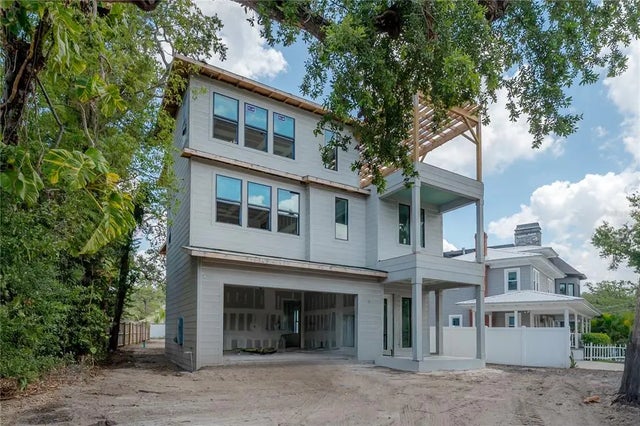2301 N Ridgewood Avenue, TAMPA