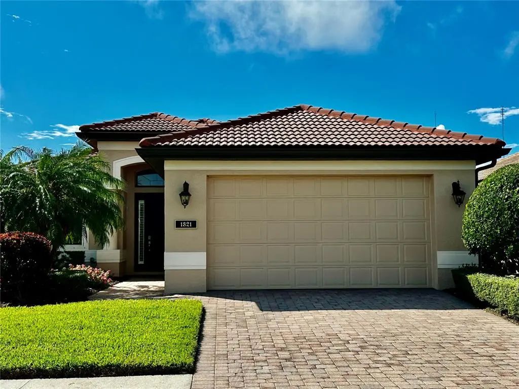 1321 Cielo Court, NOKOMIS
