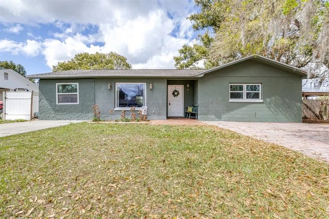 2584 Edmond Circle, AUBURNDALE