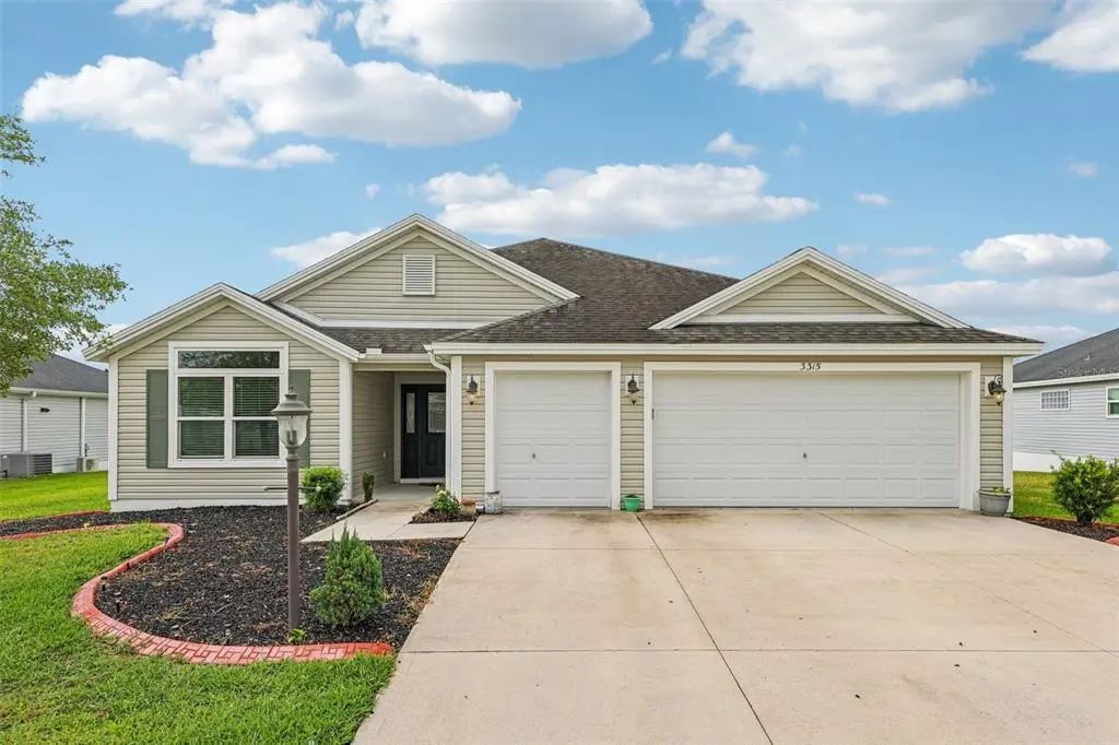 3315 Dzuro Drive, OXFORD