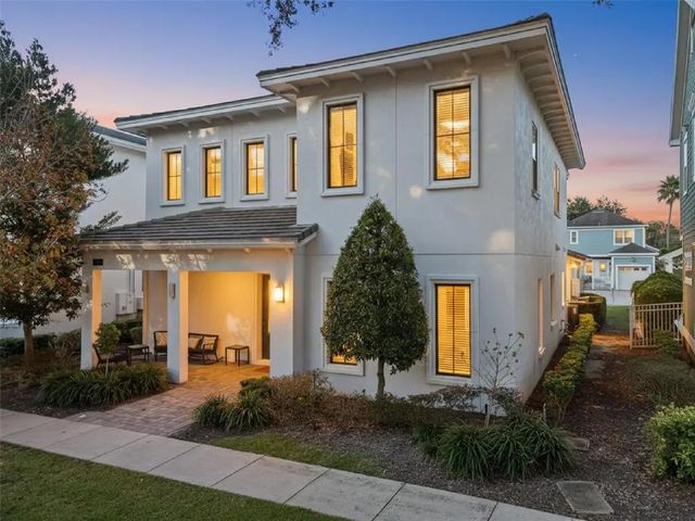 7423 Sparkling Court, REUNION
